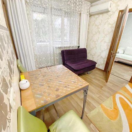 Apartments Ahmetova 4 21 Almaty Exterior foto