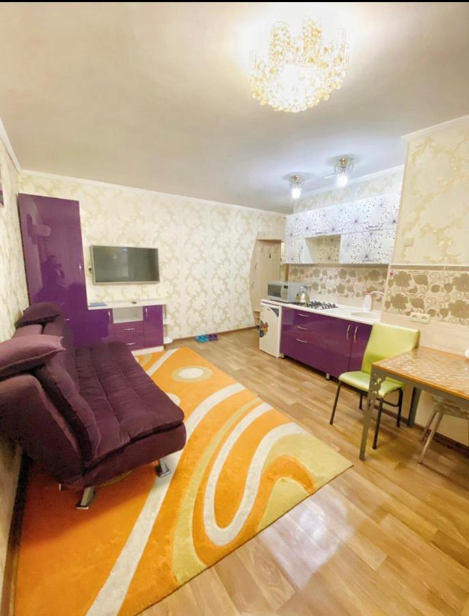 Apartments Ahmetova 4 21 Almaty Exterior foto